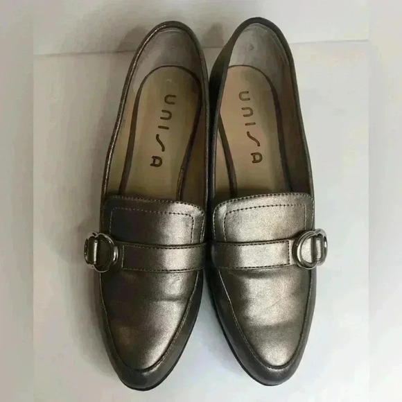 Unisa Women’s Gold Slip on Comfort Shoes size 8.5M - Picture 1 of 6